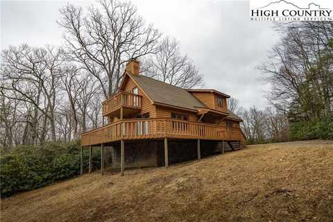 8280 Hemlock Ridge Road, Blowing Rock, NC 28605