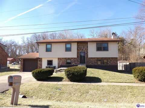 955 Timberwood Drive, Radcliff, KY 40160