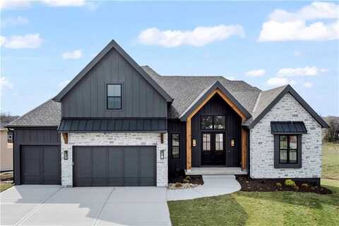 1812 NE Lashbrook Circle, Lees Summit, MO 64086