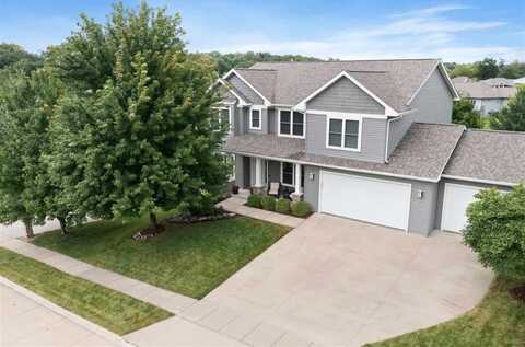 983 Meadowlark Dr, IowaCity, IA 52246