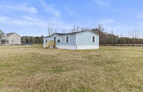 1612 White Oak River Road, Maysville, NC 28555