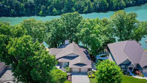 180 Oonoga Way, Loudon, TN 37774