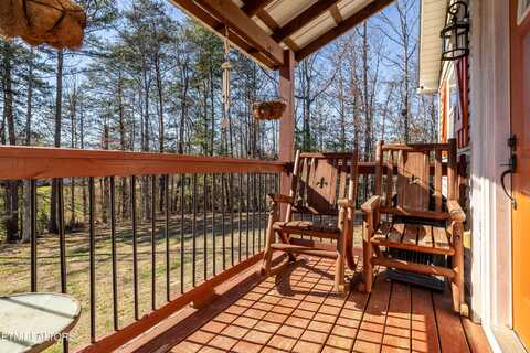 877 Gamble Gap Rd, Tellico Plains, TN 37385