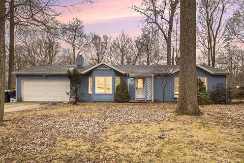 2564 S Southwood Drive, Warsaw, IN 46580