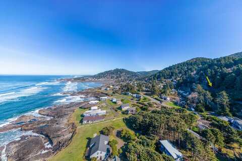 98 Crestview, Yachats, OR 97498