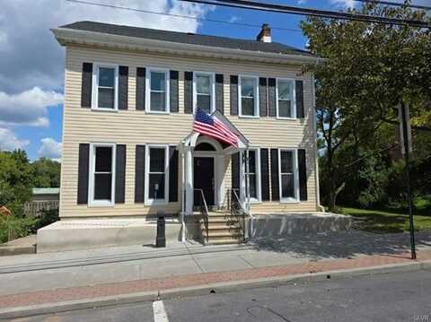 121 South Main Street, Alburtis, PA 18011