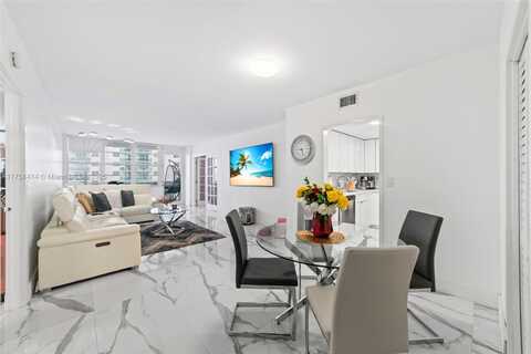3725 S Ocean Dr, Hollywood, FL 33019