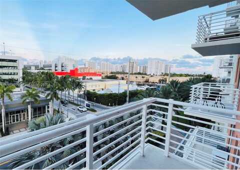 18800 NE 29th Ave, Aventura, FL 33180