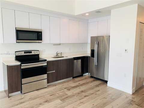 39 NW 7th Ave, Miami, FL 33128