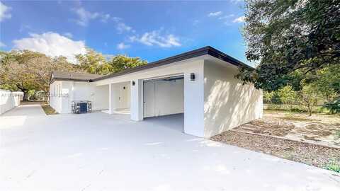 760 NW 125th St, North Miami, FL 33168