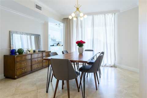 19111 Collins Ave, Sunny Isles Beach, FL 33160