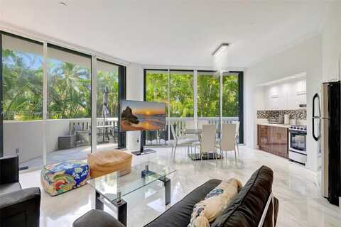 2000 Island Blvd, Aventura, FL 33160