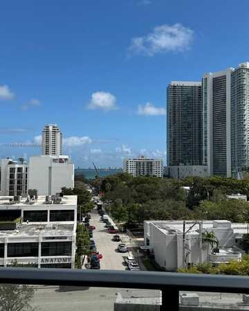 undefined, Miami, FL 33137
