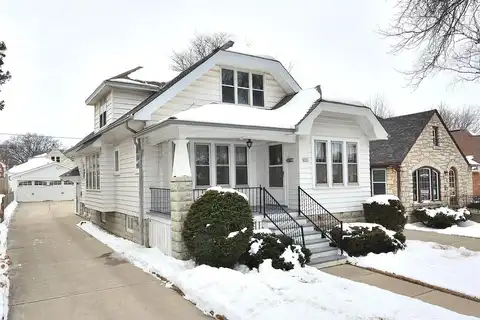 2955 S 45th St, Milwaukee, WI 53219