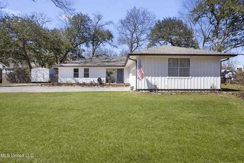 7724 Manini Way, Diamondhead, MS 39525