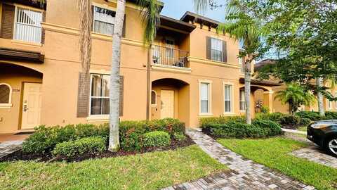 2214 CALABRIA AVENUE, DAVENPORT, FL 33897