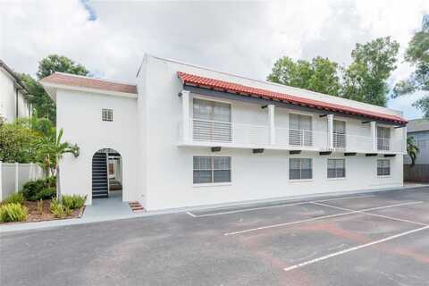 3211 W DE LEON STREET, TAMPA, FL 33609