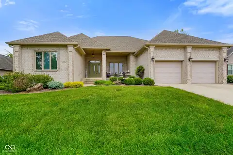 286 S Woodridge Drive, Pittsboro, IN 46167