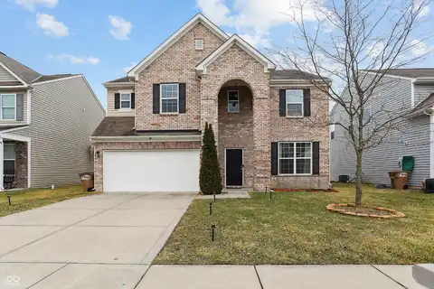 2091 Creek Bank Drive, Columbus, IN 47201