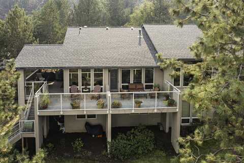 3343 NW Windwood Way, Bend, OR 97703