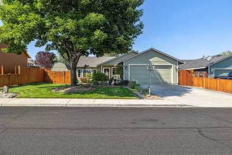 2223 SW 34th Street, Redmond, OR 97756