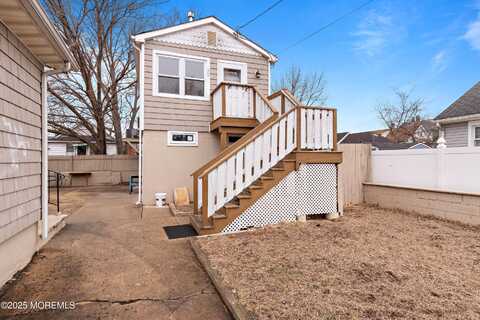 25 Oceanview Avenue, Keansburg, NJ 07734