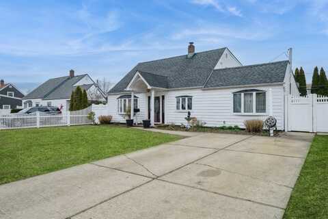 330 Gardiners Avenue, Levittown, NY 11756