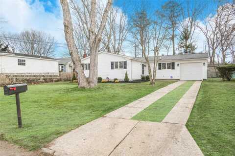 66 Breston Drive E, Shirley, NY 11967