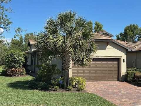 7658 Jacaranda, NAPLES, FL 34114