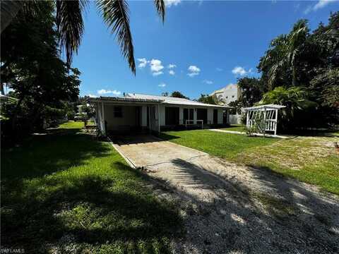 162 11th, NAPLES, FL 34102