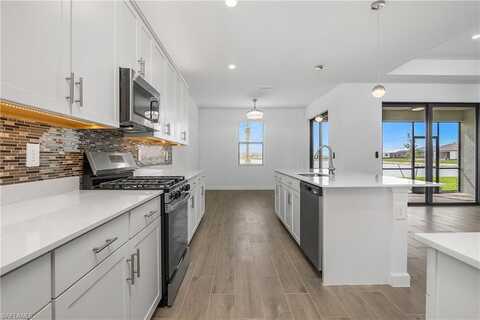 19437 Hinkley, ESTERO, FL 33928