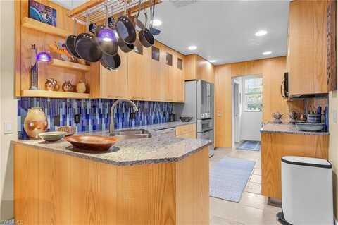 5677 Cove, NAPLES, FL 34119