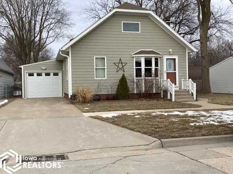 214 W 14Th Street, Carroll, IA 51401