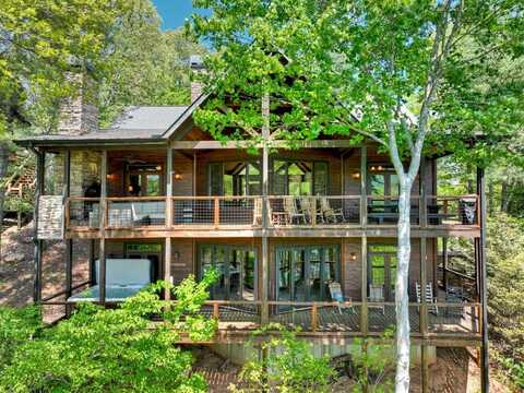 670 Magnolia Drive, Blue Ridge, GA 30513