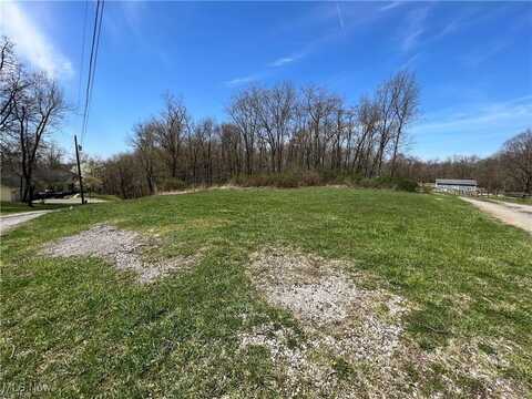 DERBY Drive, New Cumberland, WV 26047