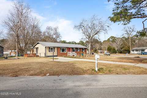 318 Woodhaven Drive, Havelock, NC 28532