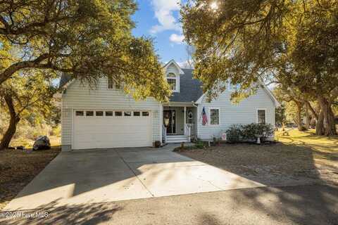 122 Charlie Lewis Lane, Beaufort, NC 28516