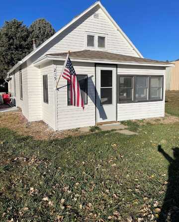 215 12th, Vermillion, SD 57069