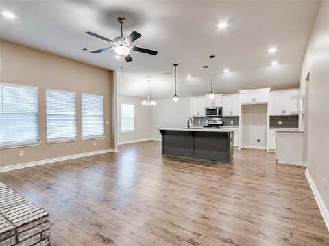 456 Nest Circle, Yukon, OK 73099