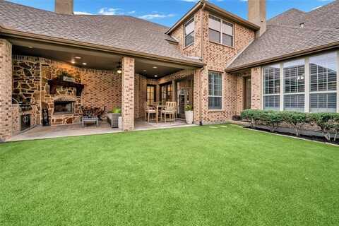 2204 Emerson Lane, Carrollton, TX 75010
