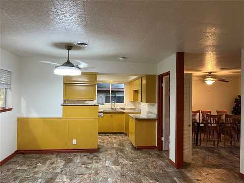 1804 Glengarry Drive, Carrollton, TX 75006
