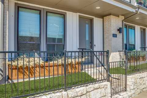 2372 Rook Drive, Dallas, TX 75211