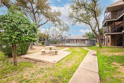 8109 Skillman Street, Dallas, TX 75231