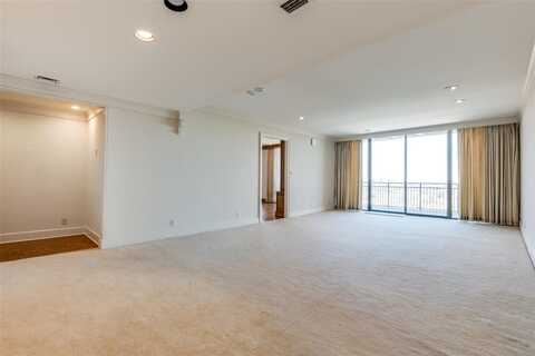 6335 W Northwest Highway, Dallas, TX 75225