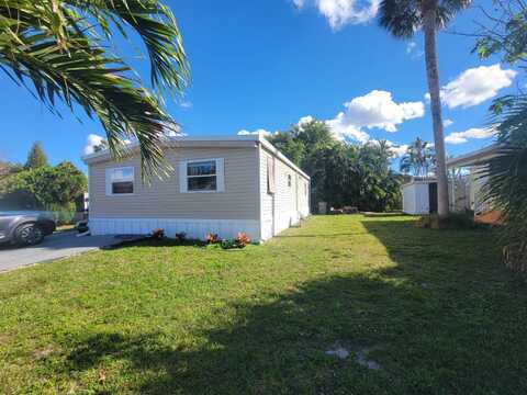 4102 74th Road, West Palm Beach, FL 33404