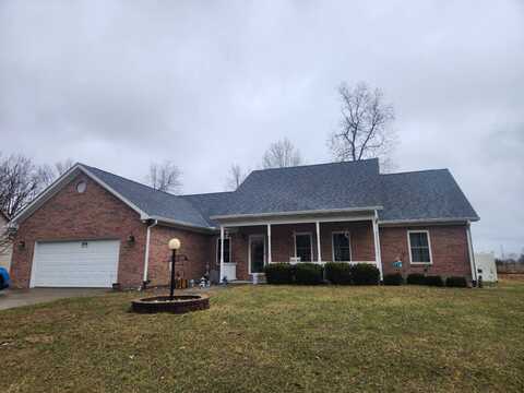 8221 Hannah Ct, Terre Haute, IN 47805