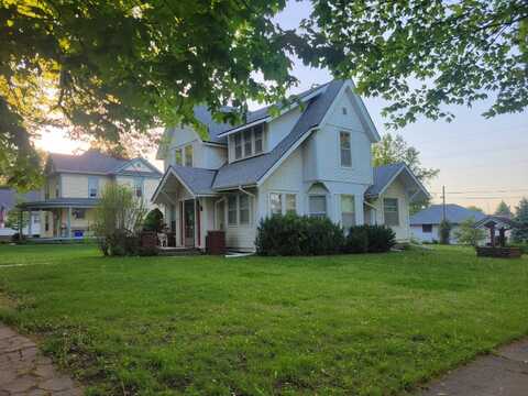 1202 13th Street, Auburn, NE 68305