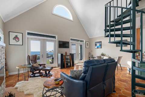 534 E Zaragoza St, Pensacola, FL 32502