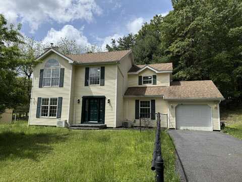 113 Dennis Court, East Stroudsburg, PA 18301