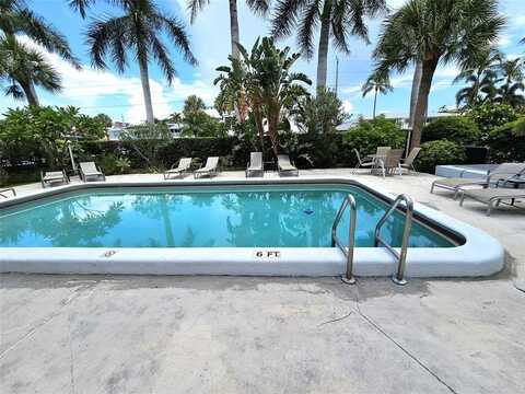 3212 NE 12th St, Pompano Beach, FL 33062